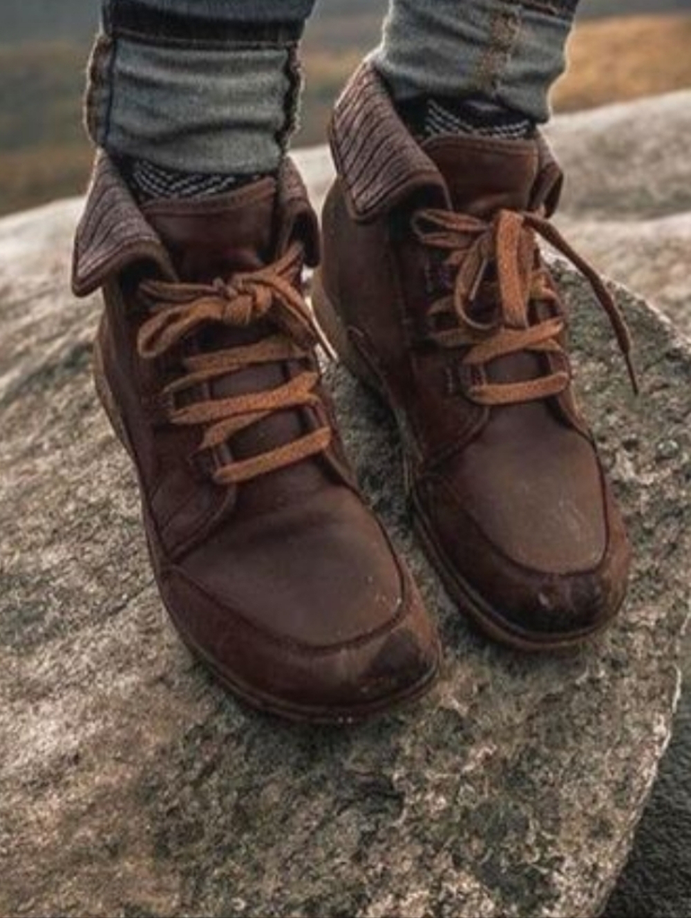 Chaco Barbary Hiking Fold Over Boot 7.5